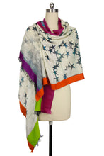 Load image into Gallery viewer, Reversible Star Woven Scarf
