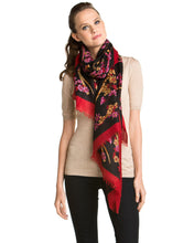 Load image into Gallery viewer, Winnie Floral Chain Scarf